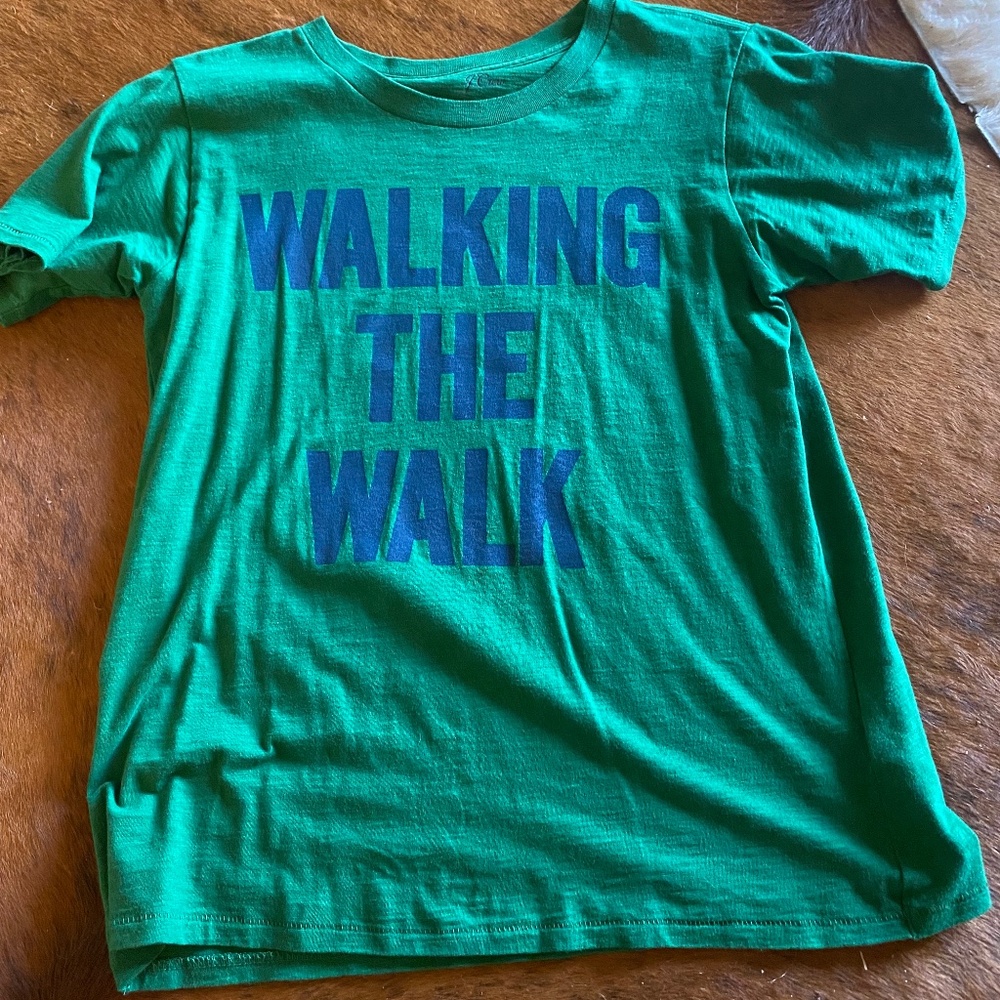 Great t-shirt with a great medsage